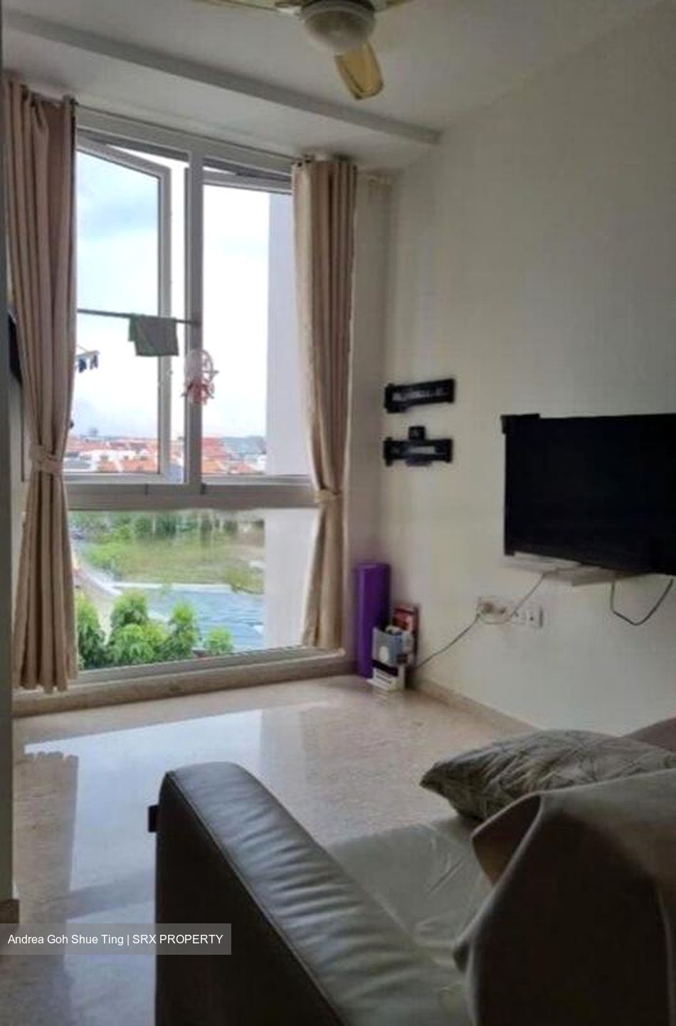 Sunny Lodge (D14), Apartment #458043961